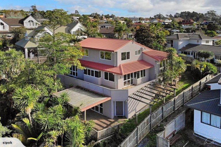 Photo of property in 1/5 Pelican Lane, Unsworth Heights, Auckland, 0632