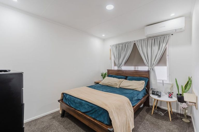 Photo of property in 4 Bremridge Place, Melville, Hamilton, 3206