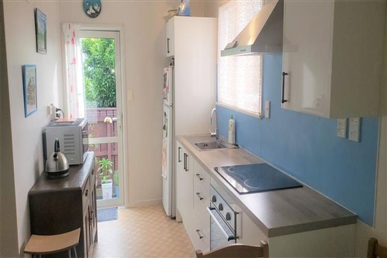 Photo of property in 1/11 Cornwall Place, Stoke, Nelson, 7011