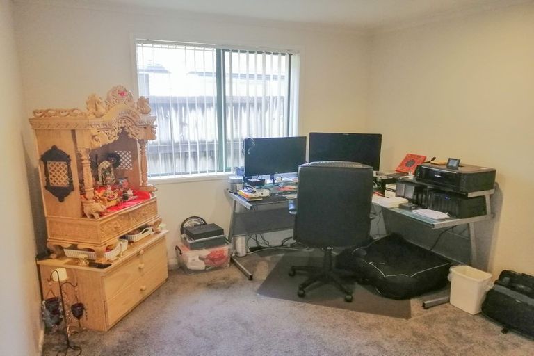 Photo of property in 4 Nobleman Place, Hamilton East, Hamilton, 3216