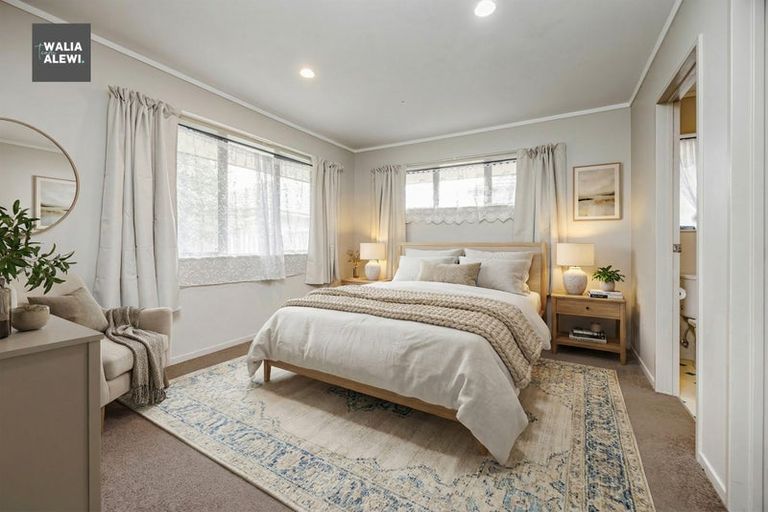 Photo of property in 34 Liddesdale Place, Papakura, 2110