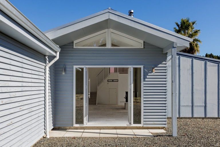 Photo of property in 383r Kaitemako Road, Welcome Bay, Tauranga, 3175