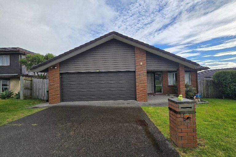 Photo of property in 22 Seamount Drive, Red Beach, 0932