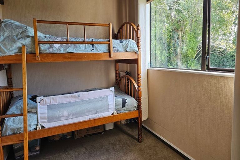 Photo of property in 150 Titirangi Road, New Lynn, Auckland, 0600