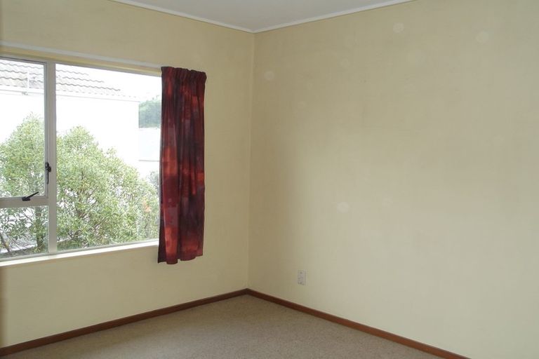 Photo of property in 218u8 Onepu Road, Lyall Bay, Wellington, 6022