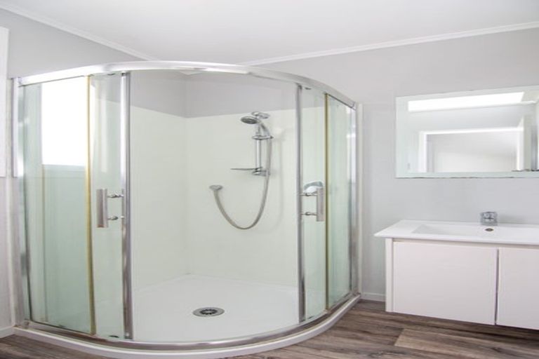 Photo of property in 53 Kaimanawa Street, Kelvin Grove, Palmerston North, 4414