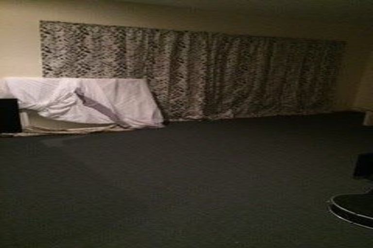 Photo of property in 21 Robertson Road, Favona, Auckland, 2024