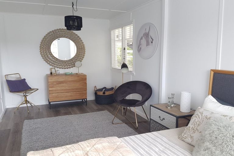 Photo of property in 153 Howard Road, Orere Point, Papakura, 2585