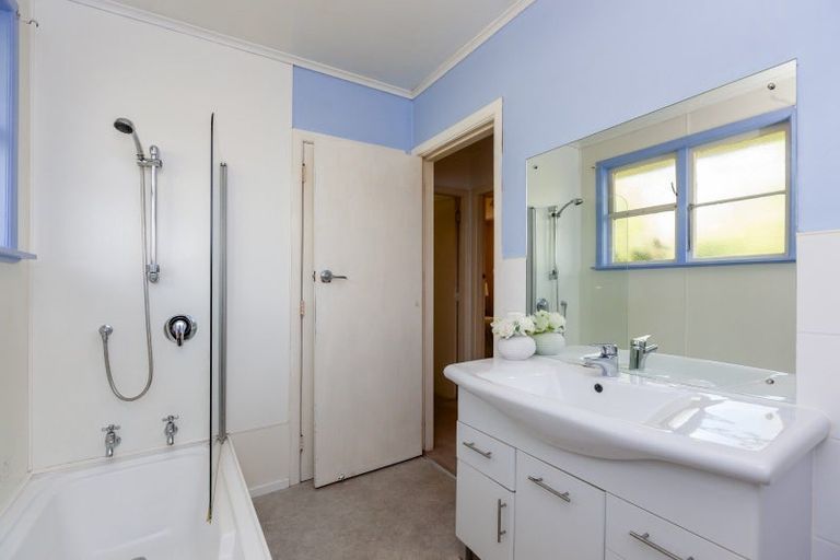 Photo of property in 4 Porter Place, Paekakariki, 5034
