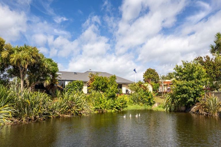 Photo of property in 15 Monarch Place, Paraparaumu Beach, Paraparaumu, 5032