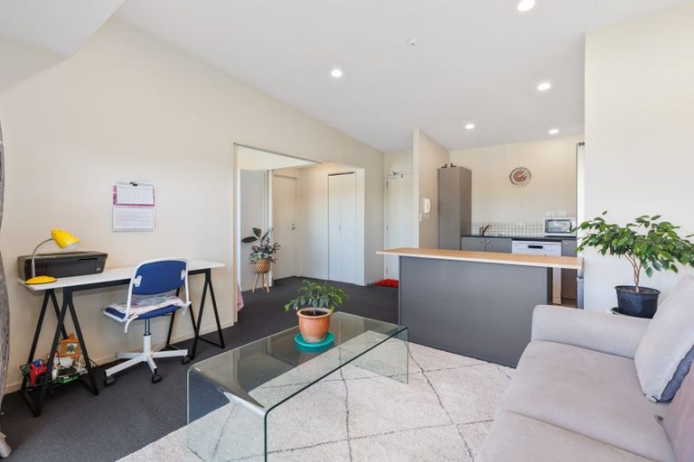 Photo of property in Albany Central, 16a/210 Dairy Flat Highway, Albany, Auckland, 0632