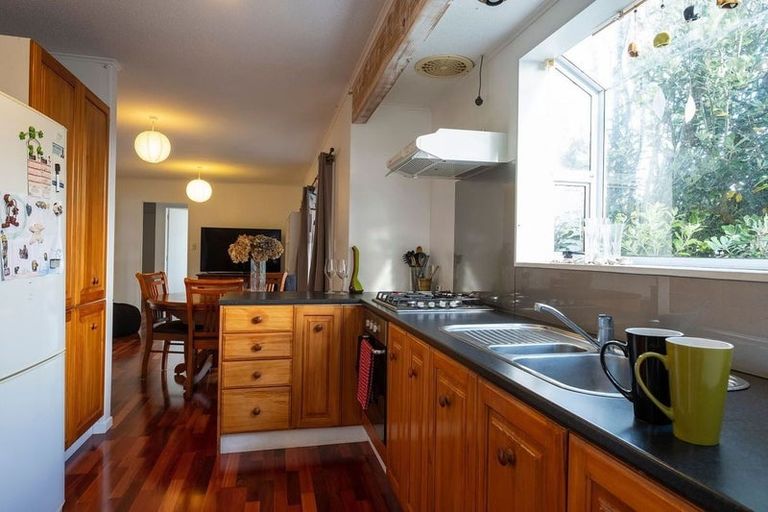 Photo of property in 1 Curacao Place, Grenada Village, Wellington, 6037