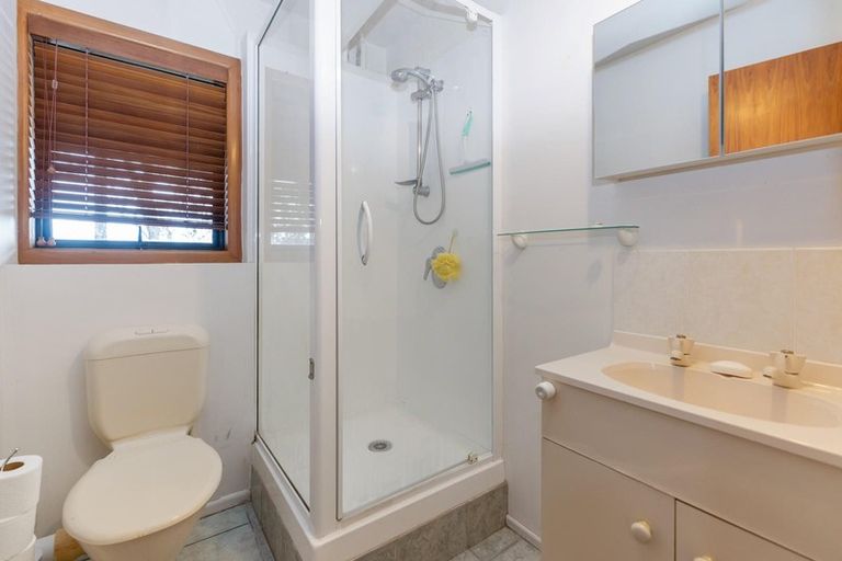 Photo of property in 44 Paturoa Road, Titirangi, Auckland, 0604