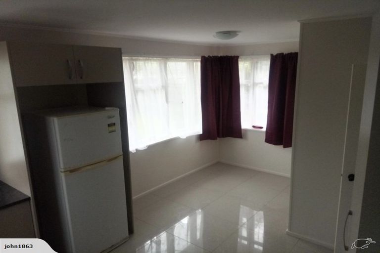 Photo of property in 42 Great South Road, Papatoetoe, Auckland, 2025