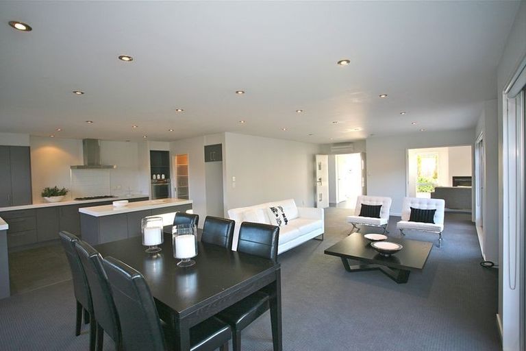 Photo of property in 16 Riverbank Road, Northwood, Christchurch, 8051