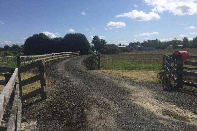 Photo of property in 157 Awakino Point Road East, Awakino Point, Dargaville, 0372