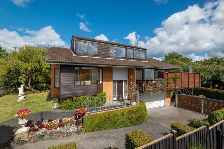 Photo of property in 5 Penzance Road, Mairangi Bay, Auckland, 0630