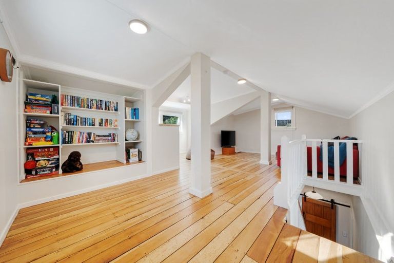 Photo of property in 176 Wishart Road, Helensville, 0875