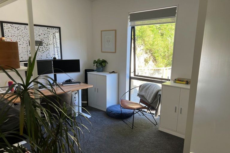 Photo of property in 1c Wilkinson Street, Oriental Bay, Wellington, 6011