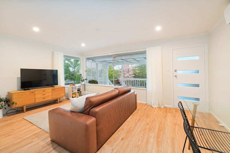 Photo of property in 99a/3 View Road, Sunnyvale, Auckland, 0612