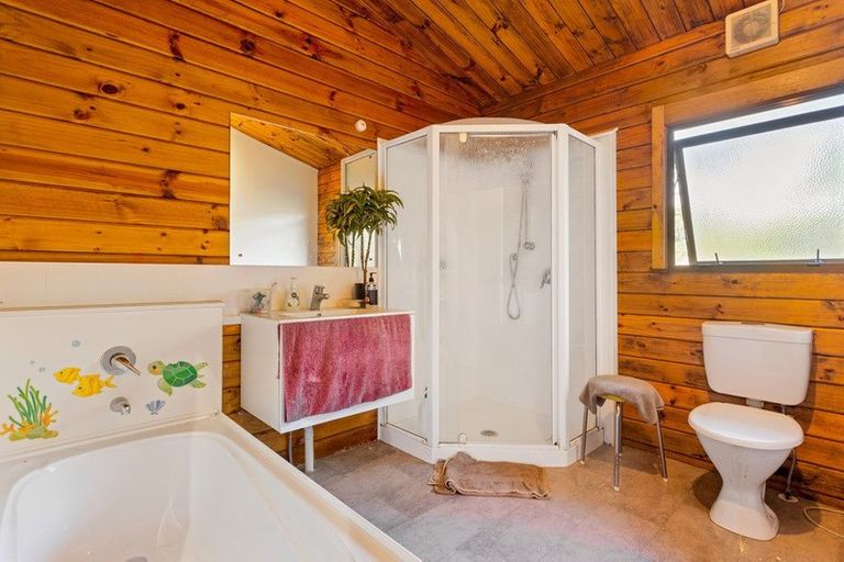 Photo of property in 17e Nelson Street, Helensville, 0800