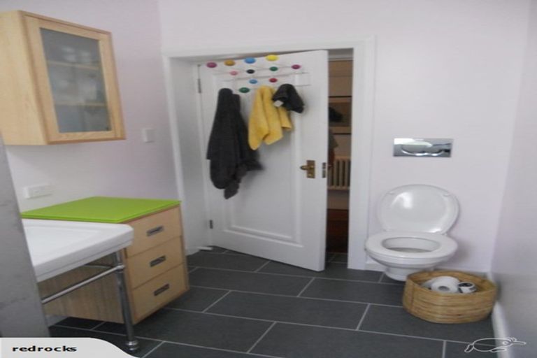 Photo of property in Blythswood Flats, 3f2 Aro Street, Aro Valley, Wellington, 6021