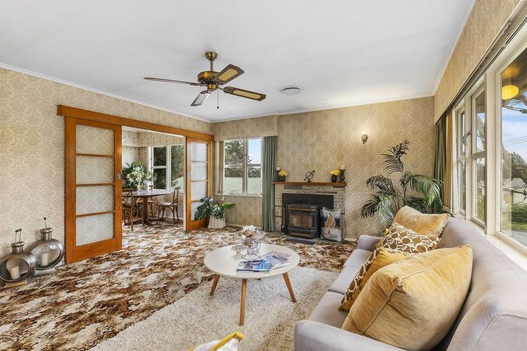 Photo of property in 6 Ernest Street, Ranui, Porirua, 5024