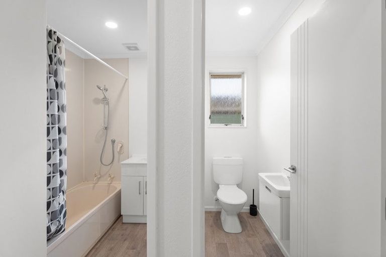 Photo of property in 79 Norfolk Crescent, Otaki Beach, Otaki, 5512