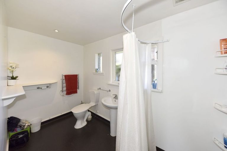 Photo of property in 7 Tilford Street, Woolston, Christchurch, 8062