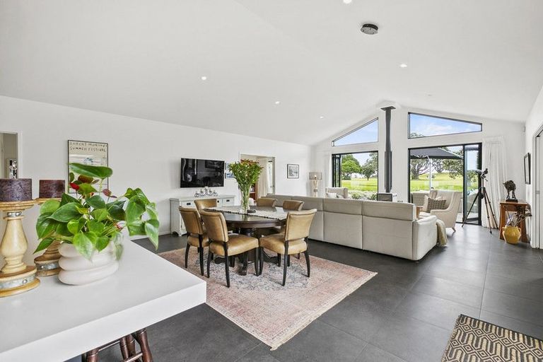 Photo of property in 49b Links Drive, Waiwhakaiho, New Plymouth, 4312