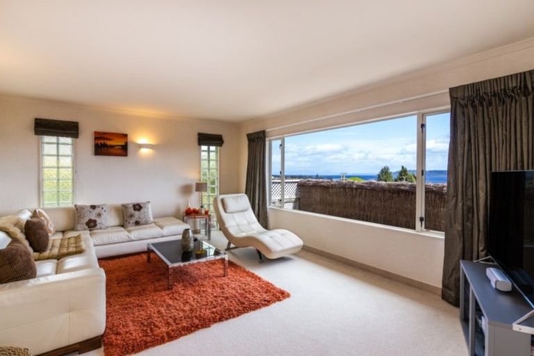 Photo of property in 36 Shepherd Road, Waipahihi, Taupo, 3330