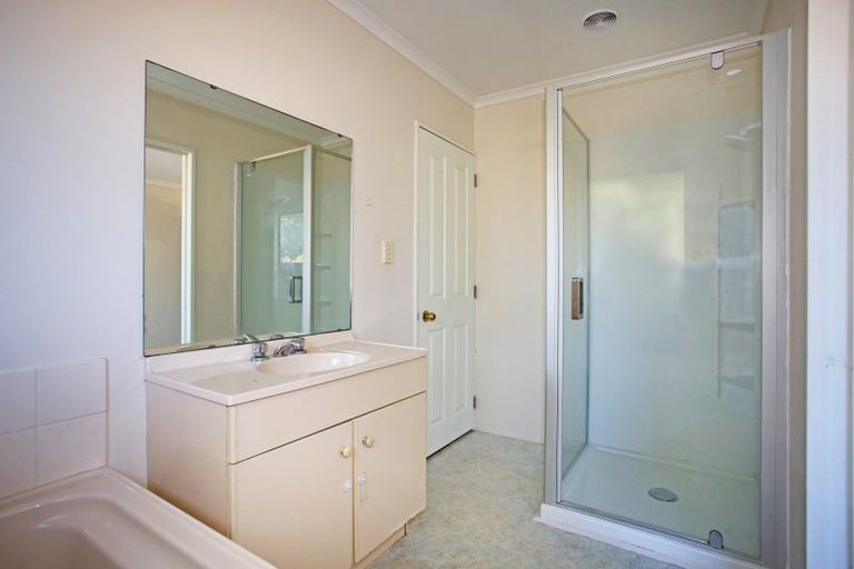 Photo of property in 34 Ridgeway Road, Pukekohe, 2120