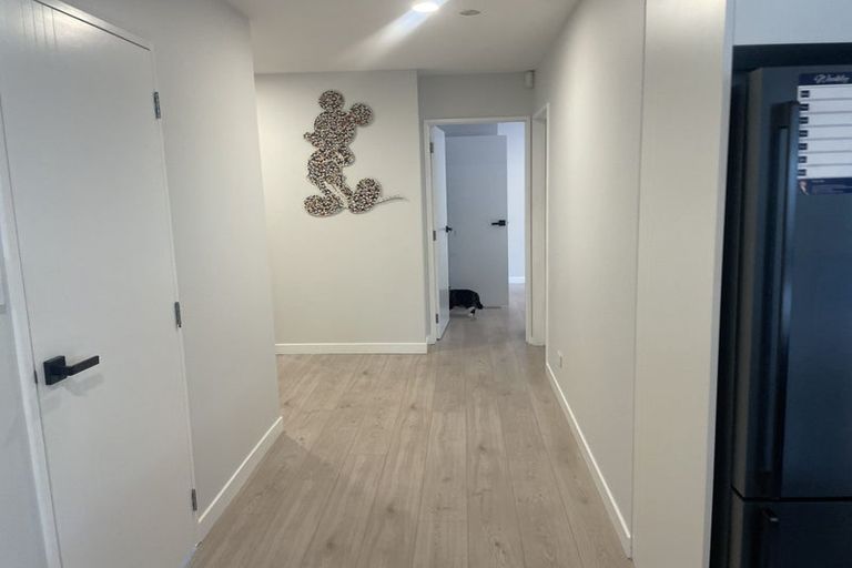 Photo of property in 16a Imperial Place, Henderson, Auckland, 0612