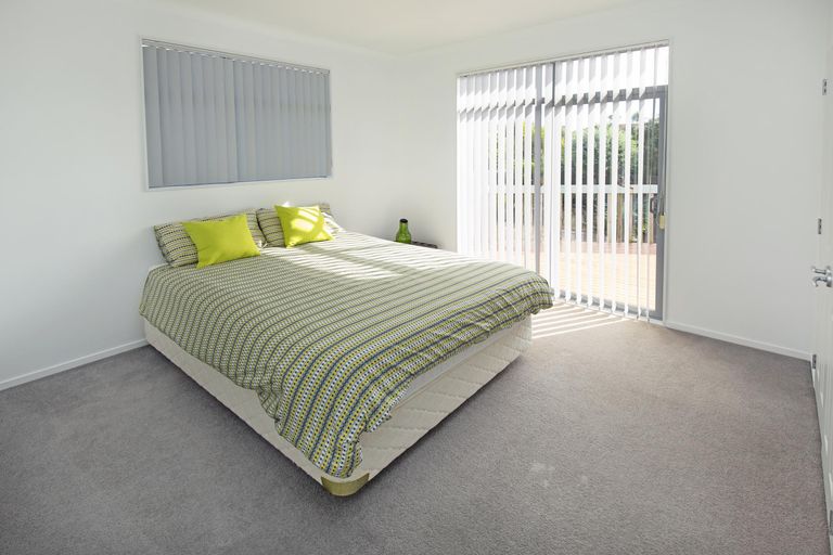 Photo of property in 22 Belle-mer Place, Gulf Harbour, Whangaparaoa, 0930