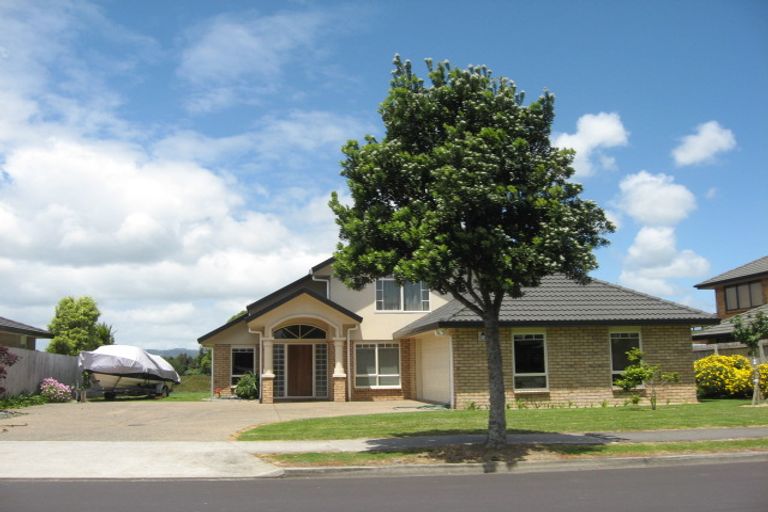 Photo of property in 91 Longford Park Drive, Takanini, 2112