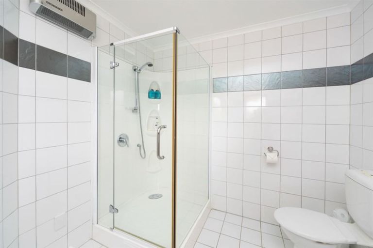 Photo of property in 52 Arnott Street, Feilding, 4702