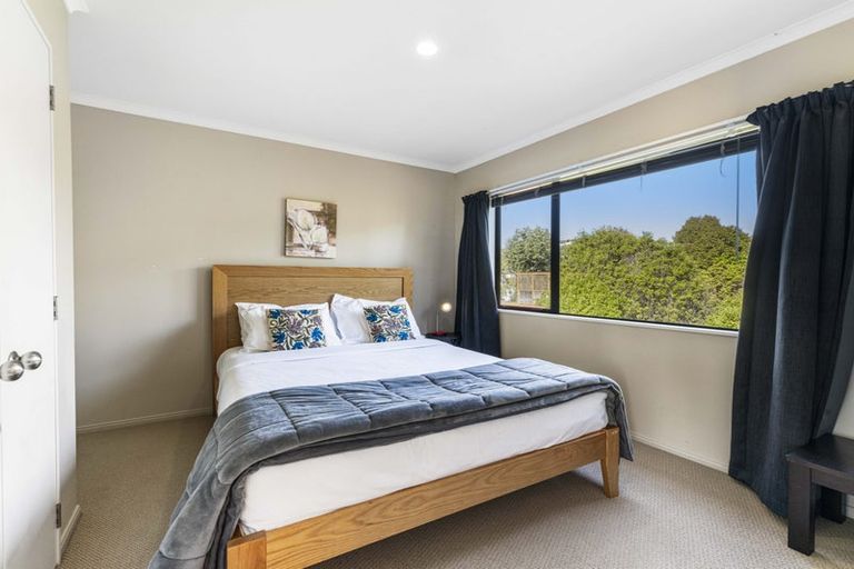 Photo of property in 53 Espalier Drive, Henderson, Auckland, 0612