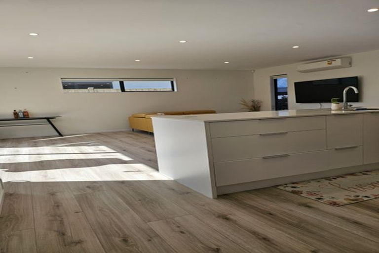 Photo of property in 1 Te Mura Crescent, Takanini, 2112