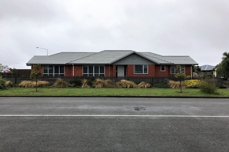 Photo of property in 1 Sioux Avenue, Wigram, Christchurch, 8042