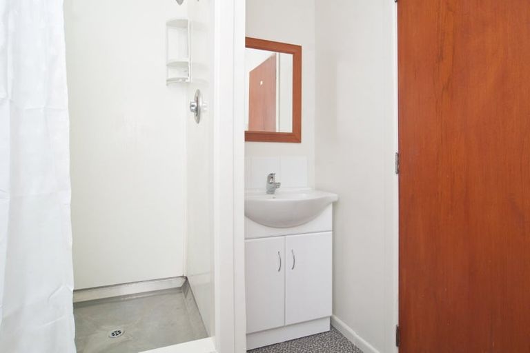 Photo of property in 31 Holly Road, St Albans, Christchurch, 8014