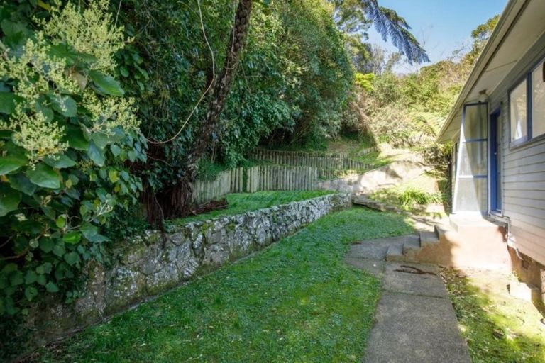 Photo of property in 7 Silverbirch Grove, Churton Park, Wellington, 6037