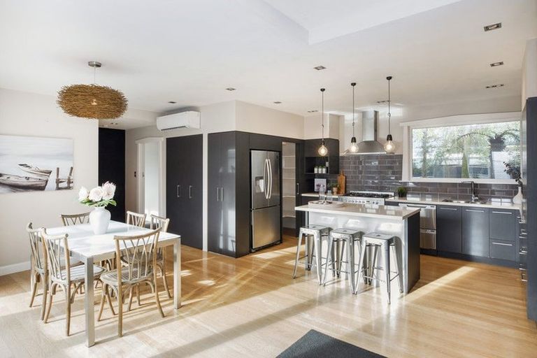 Photo of property in 128 Rutland Street, St Albans, Christchurch, 8052