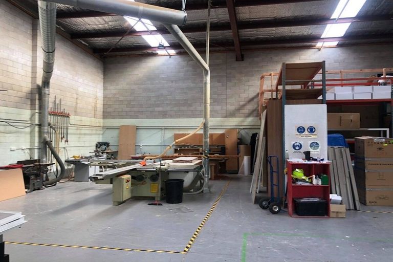 Photo of property in 4 Vega Place, Heathcote Valley, Christchurch, 8022