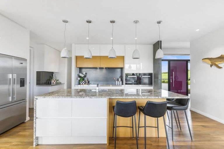 Photo of property in 38 Hawthorne Lane, Kingseat, Papakura, 2580