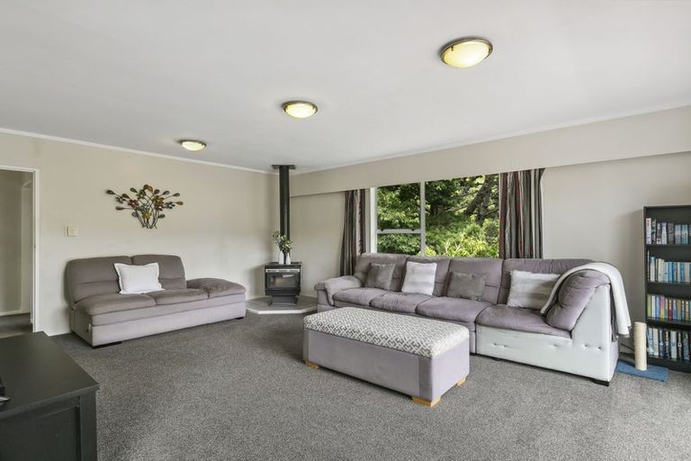 Photo of property in 30 Lupin Terrace, Tawa, Wellington, 5028