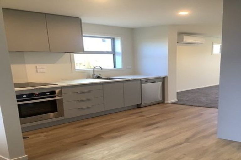 Photo of property in 27 Mcgrath Way, Taita, Lower Hutt, 5011
