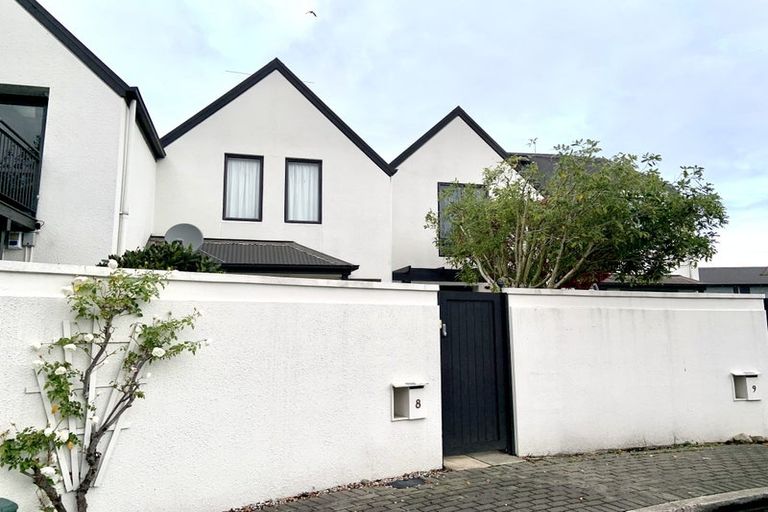 Photo of property in 9 Oakford Close, Riccarton, Christchurch, 8011