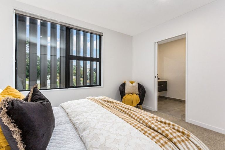 Photo of property in 11/80 Seatoun Heights Road, Seatoun, Wellington, 6022