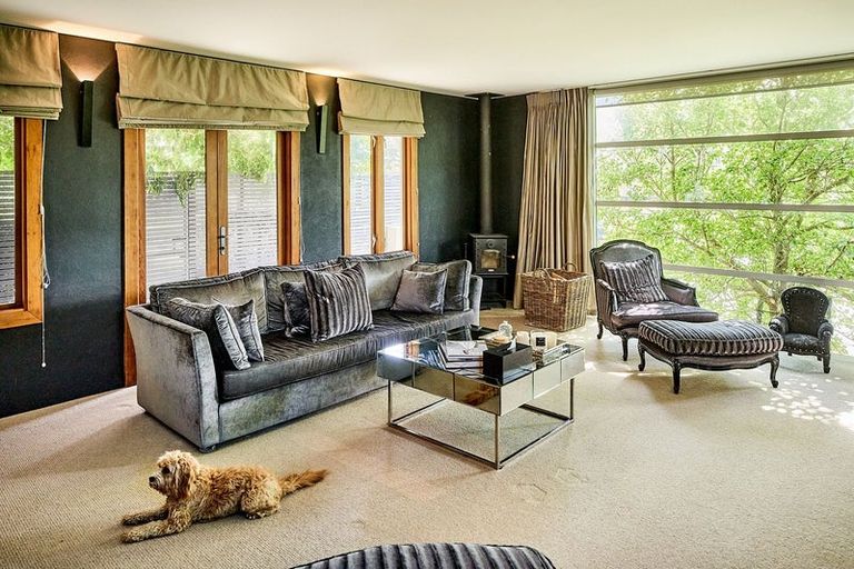 Photo of property in 51 Amesbury Drive, Churton Park, Wellington, 6037