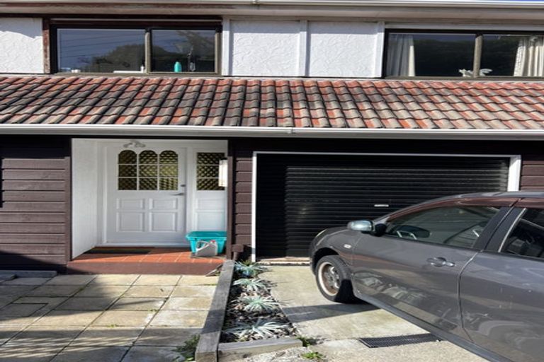 Photo of property in 81 View Road, Houghton Bay, Wellington, 6023